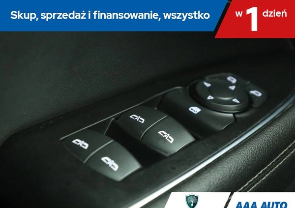 Opel Insignia cena 60000 przebieg: 177141, rok produkcji 2018 z Sianów małe 277